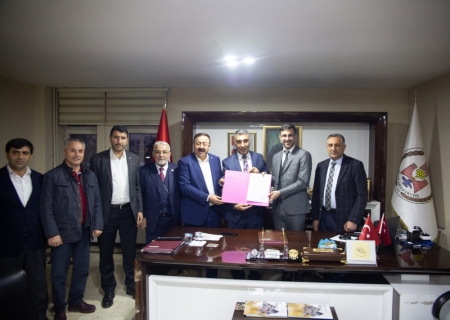 Bitlis Belediyesin'de Sosyal Denge Sözleşmesi İmzalandı.