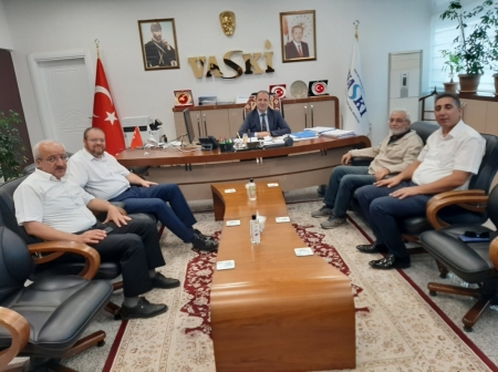 Bem-Bir-Sen Şube Başkanı Harun Altın ve Memur-Sen Ailesi, VASKİ Genel Müdürü Emre Eşme'yi Ziyaret Etti