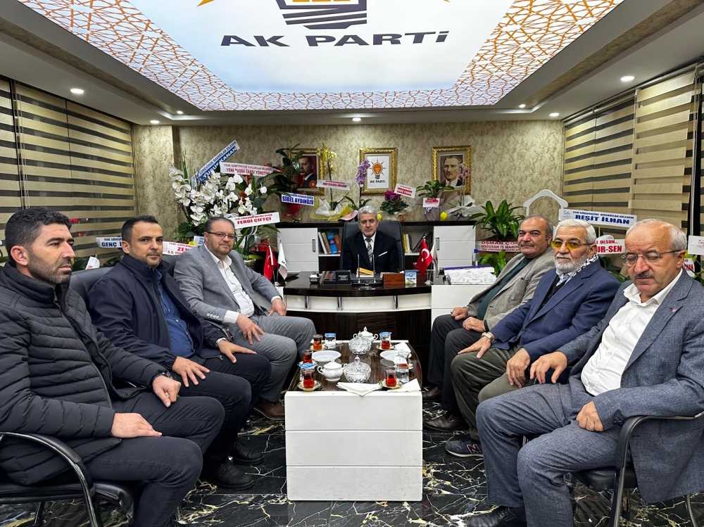Ak Parti Tuşba İlçe Başkanlığına Ziyaret