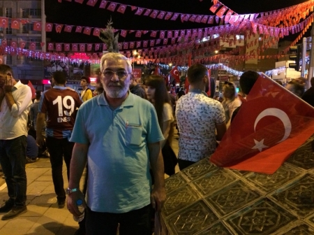 Bem-Bir-Sen Van Şube Başkanımız Harun Altın 15 Temmuz Demokrasi nöbetine katıldı.